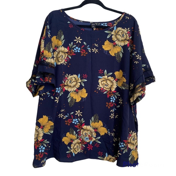 SHEIN Emery Rose Plus Floral Print Mesh Insert Short Sleeve Top - Picture 2 of 10